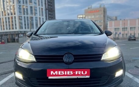 Volkswagen Golf VII, 2013 год, 1 040 000 рублей, 2 фотография