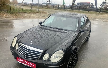 Mercedes-Benz E-Класс, 2006 год, 1 100 000 рублей, 2 фотография