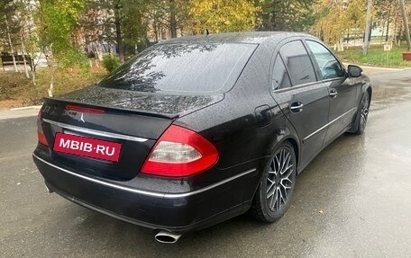 Mercedes-Benz E-Класс, 2006 год, 1 100 000 рублей, 9 фотография