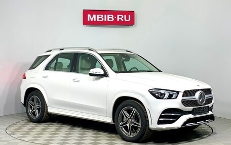 Mercedes-Benz GLE, 2024 год, 13 400 000 рублей, 3 фотография