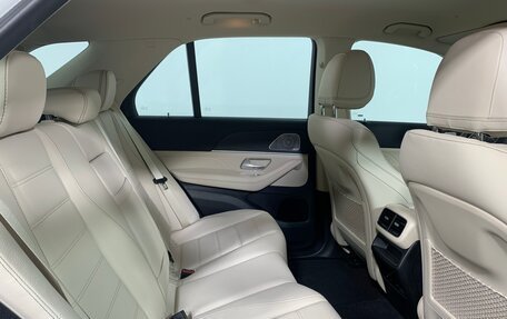 Mercedes-Benz GLE, 2024 год, 13 400 000 рублей, 21 фотография
