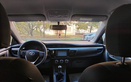 Toyota Corolla, 2014 год, 1 380 000 рублей, 14 фотография