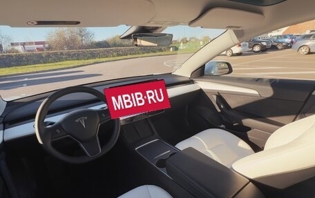 Tesla Model 3 I, 2022 год, 3 830 000 рублей, 17 фотография