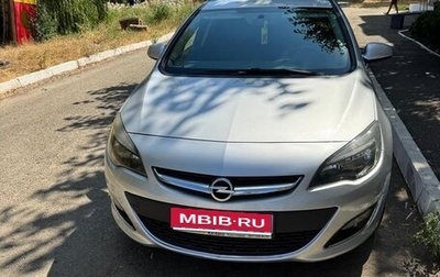 Opel Astra J, 2013 год, 1 050 000 рублей, 1 фотография