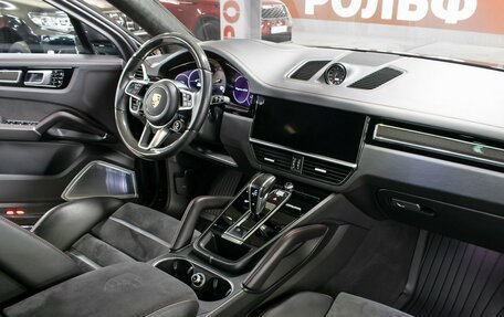 Porsche Cayenne III, 2021 год, 11 980 000 рублей, 12 фотография