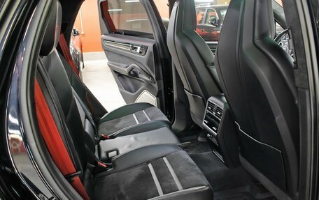Porsche Cayenne III, 2021 год, 11 980 000 рублей, 14 фотография