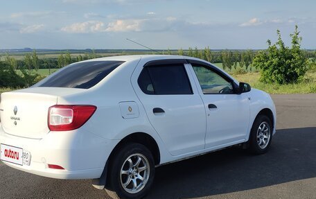 Renault Logan II, 2017 год, 620 000 рублей, 4 фотография