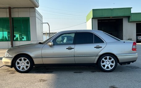Mercedes-Benz C-Класс, 1995 год, 820 000 рублей, 8 фотография