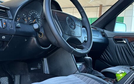 Mercedes-Benz C-Класс, 1995 год, 820 000 рублей, 14 фотография