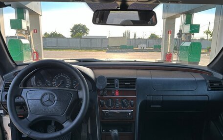 Mercedes-Benz C-Класс, 1995 год, 820 000 рублей, 17 фотография