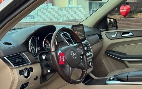 Mercedes-Benz GL-Класс, 2013 год, 2 800 000 рублей, 10 фотография