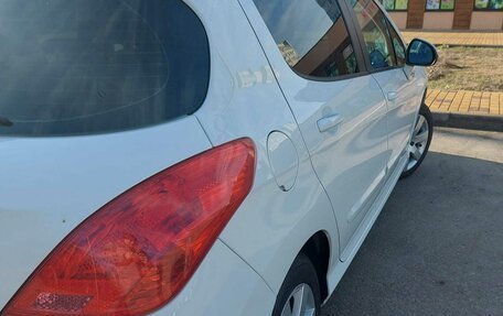 Peugeot 308 II, 2010 год, 850 000 рублей, 6 фотография