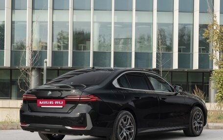 BMW 5 серия, 2025 год, 8 900 000 рублей, 5 фотография