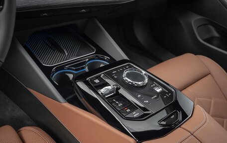 BMW 5 серия, 2025 год, 8 900 000 рублей, 14 фотография