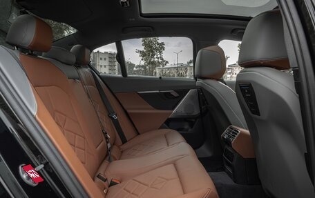 BMW 5 серия, 2025 год, 8 900 000 рублей, 22 фотография