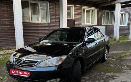 Toyota Camry V40, 2002 год, 700 000 рублей, 3 фотография