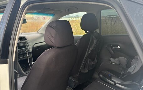 Volkswagen Polo VI (EU Market), 2014 год, 400 000 рублей, 10 фотография