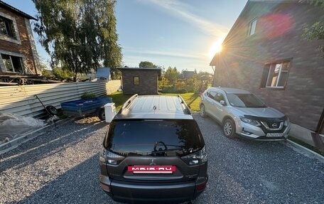 Mitsubishi Outlander III рестайлинг 3, 2011 год, 1 400 000 рублей, 10 фотография