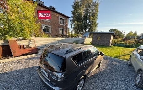 Mitsubishi Outlander III рестайлинг 3, 2011 год, 1 400 000 рублей, 11 фотография