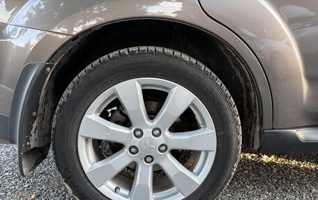 Mitsubishi Outlander III рестайлинг 3, 2011 год, 1 400 000 рублей, 38 фотография