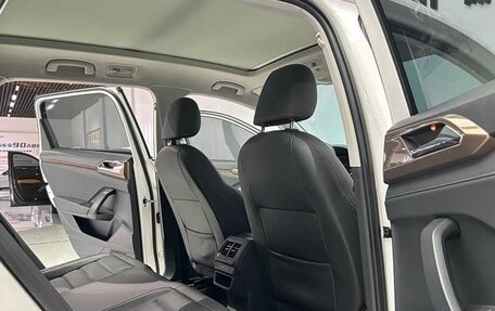 Volkswagen Tharu, 2020 год, 1 620 000 рублей, 17 фотография