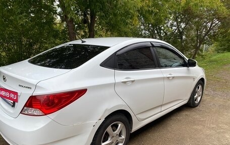 Hyundai Solaris II рестайлинг, 2013 год, 780 000 рублей, 4 фотография