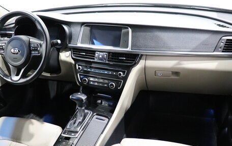 KIA Optima IV, 2017 год, 1 650 000 рублей, 15 фотография