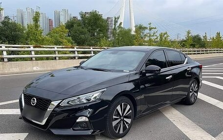 Nissan Altima VI (L34), 2022 год, 2 100 000 рублей, 1 фотография