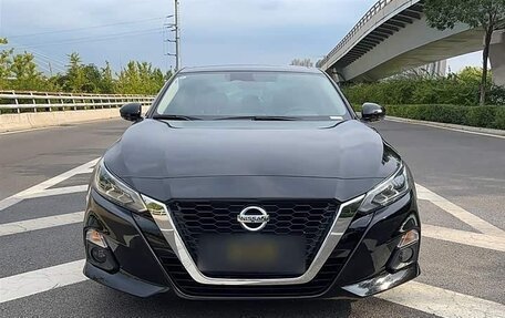 Nissan Altima VI (L34), 2022 год, 2 100 000 рублей, 2 фотография