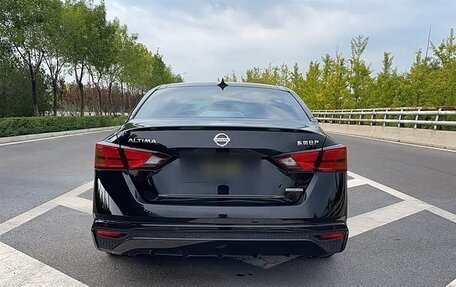 Nissan Altima VI (L34), 2022 год, 2 100 000 рублей, 5 фотография
