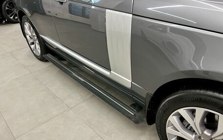 Land Rover Range Rover IV рестайлинг, 2018 год, 8 000 000 рублей, 13 фотография