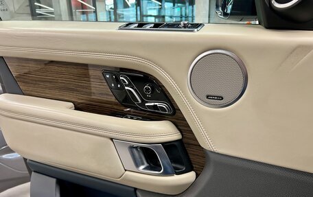 Land Rover Range Rover IV рестайлинг, 2018 год, 8 000 000 рублей, 20 фотография