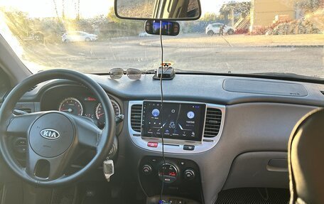 KIA Rio II, 2010 год, 490 000 рублей, 3 фотография