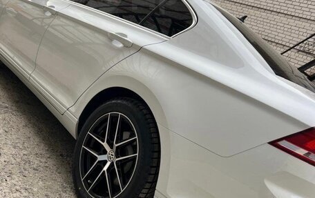 Volkswagen Passat B8 рестайлинг, 2015 год, 1 620 000 рублей, 13 фотография