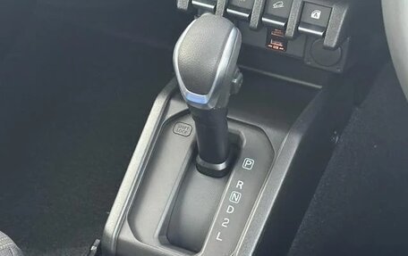 Suzuki Jimny, 2022 год, 1 185 000 рублей, 28 фотография