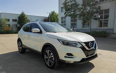Nissan Qashqai, 2022 год, 1 900 000 рублей, 3 фотография