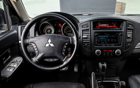 Mitsubishi Pajero IV, 2012 год, 2 550 000 рублей, 16 фотография