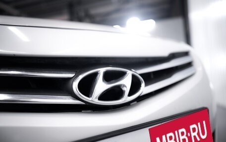 Hyundai Solaris II рестайлинг, 2015 год, 950 000 рублей, 9 фотография