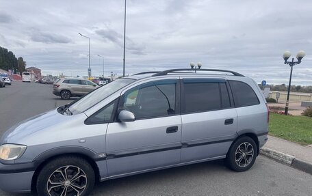 Opel Zafira A рестайлинг, 2002 год, 350 000 рублей, 4 фотография