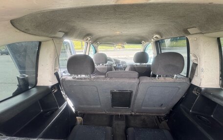 Opel Zafira A рестайлинг, 2002 год, 350 000 рублей, 15 фотография