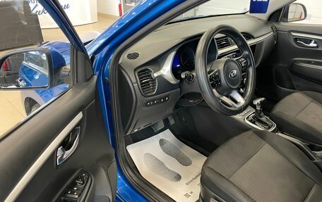 KIA Rio IV, 2021 год, 1 999 000 рублей, 10 фотография