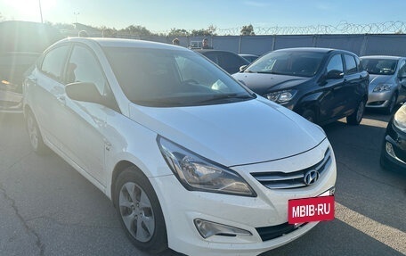 Hyundai Solaris II рестайлинг, 2016 год, 980 000 рублей, 4 фотография