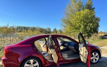 Lexus IS II рестайлинг 2, 2008 год, 1 500 000 рублей, 17 фотография