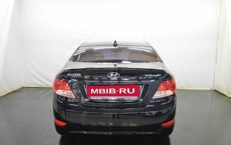 Hyundai Solaris II рестайлинг, 2013 год, 694 000 рублей, 6 фотография