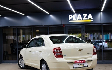 Chevrolet Cobalt II, 2014 год, 649 000 рублей, 3 фотография