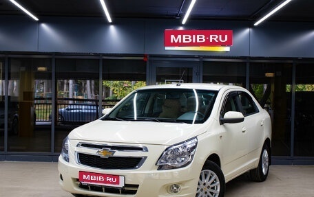 Chevrolet Cobalt II, 2014 год, 649 000 рублей, 1 фотография