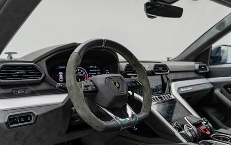Lamborghini Urus I, 2021 год, 24 990 000 рублей, 11 фотография