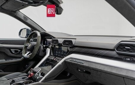 Lamborghini Urus I, 2021 год, 24 990 000 рублей, 26 фотография