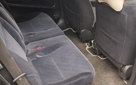 Honda Stream I рестайлинг, 2001 год, 470 000 рублей, 9 фотография