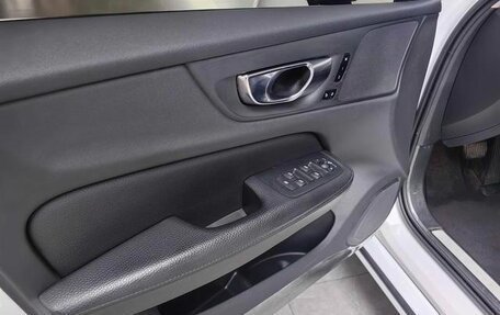 Volvo V60 II, 2021 год, 2 535 007 рублей, 12 фотография